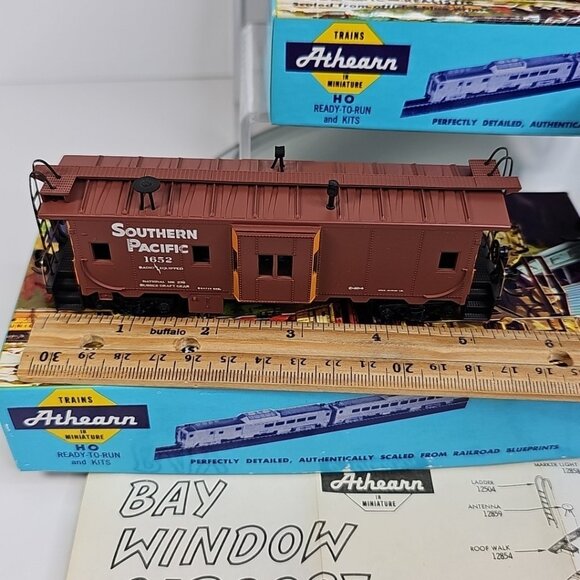 HO Athearn Ready To Run Train Box Cars 50ft 40ft Caboose Boxes Vintage Set Of 4 - Picture 3 of 14